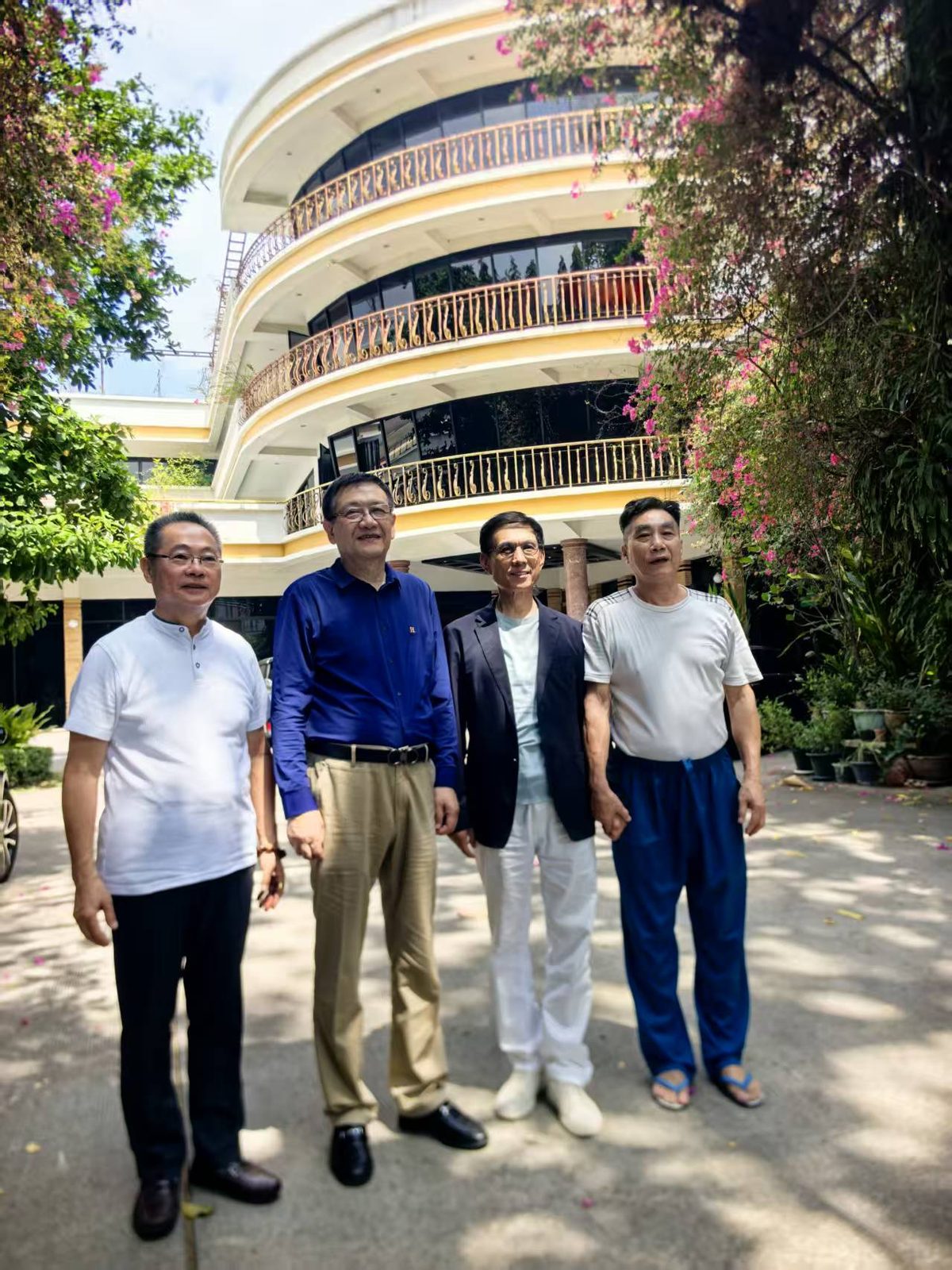 泰国各界名家加盟,联合会不断壮大